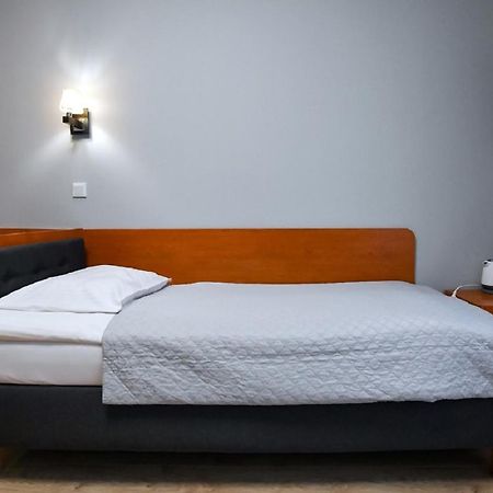 Fotex Bed & Breakfast Zabki Exterior photo